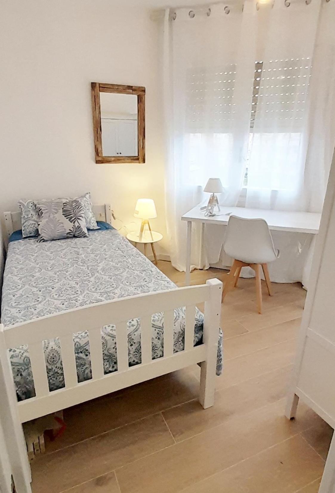 Tarragonaapartments Prim 350 เรวส์ ภายนอก รูปภาพ