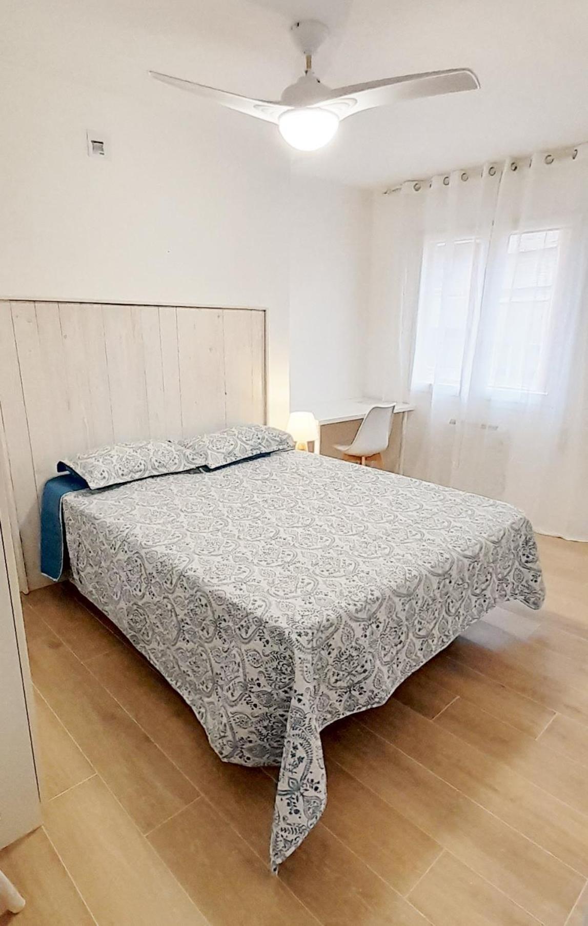 Tarragonaapartments Prim 350 เรวส์ ภายนอก รูปภาพ